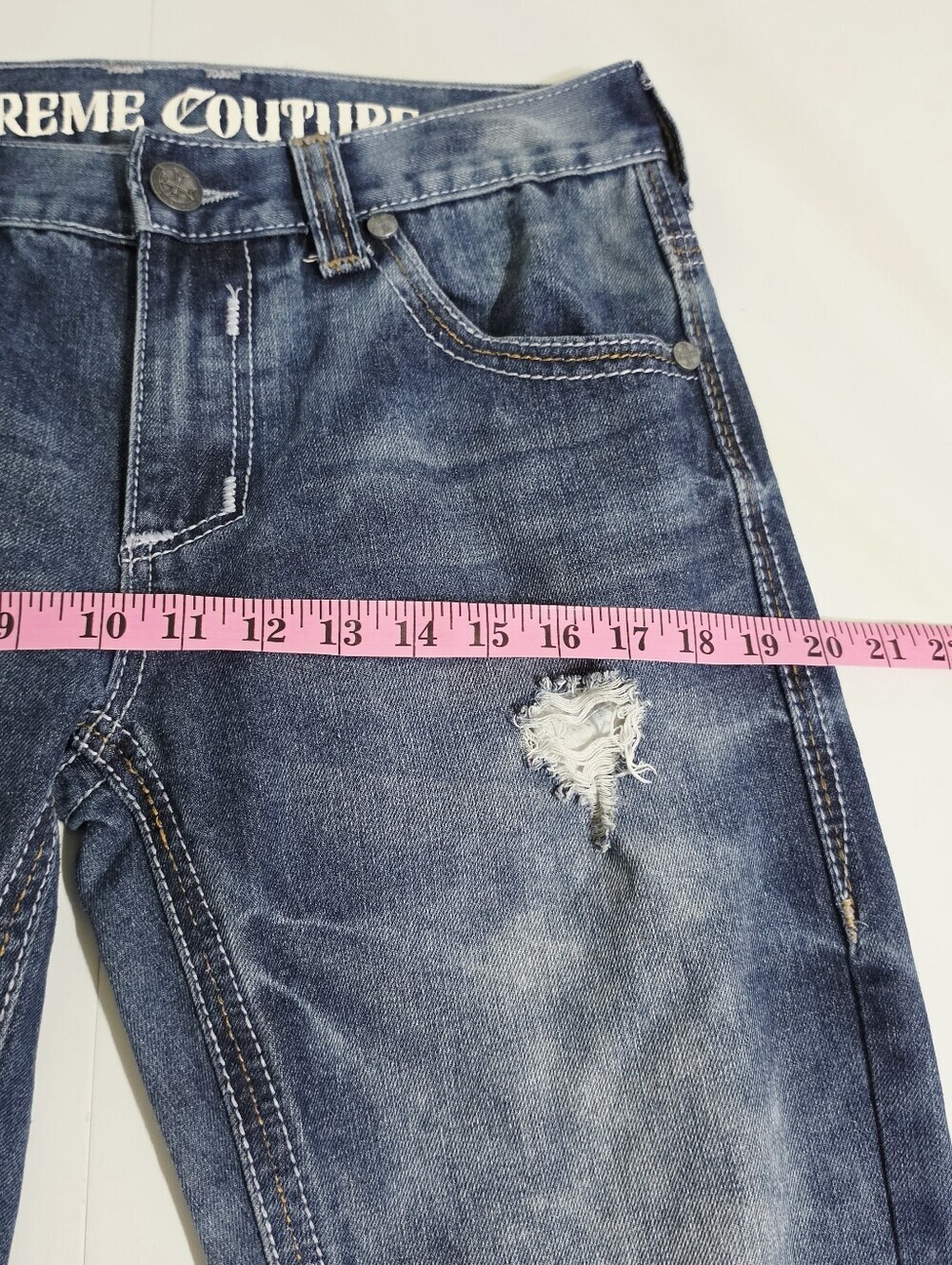 Xtreme Couture Jeans Mens 30/32 Y2K Cross Embroidered Distressed Denim Grunge - Picture 5 of 13